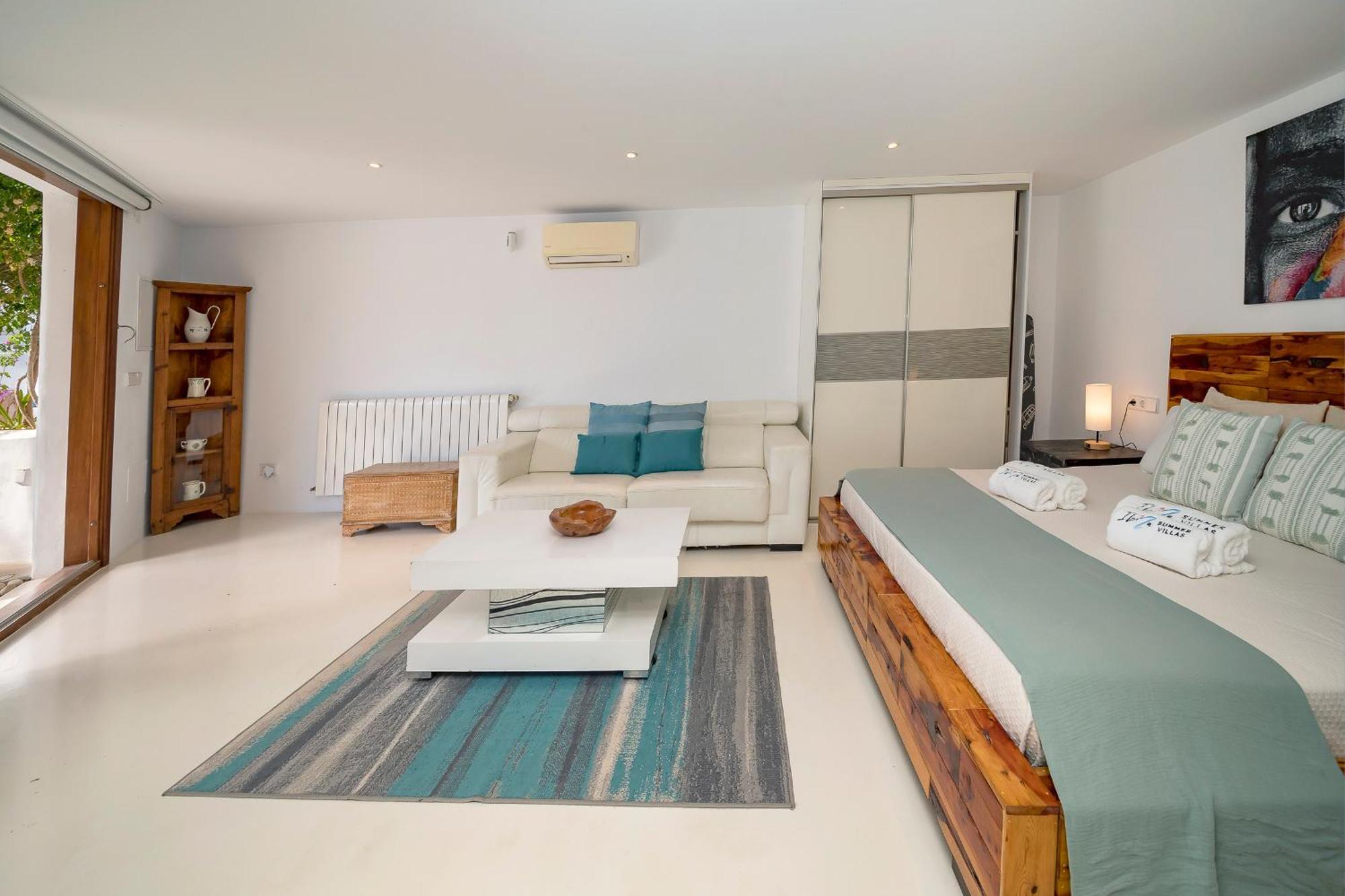 Villa Near Ibiza Town Sleeps 11 To 13 Guests Can Furnet 外观 照片